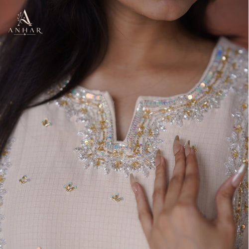 Charulata Premium Handwork Karchupi 2-Piece