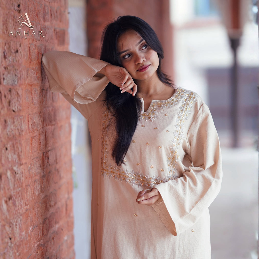 Charulata Premium Handwork Karchupi 2-Piece